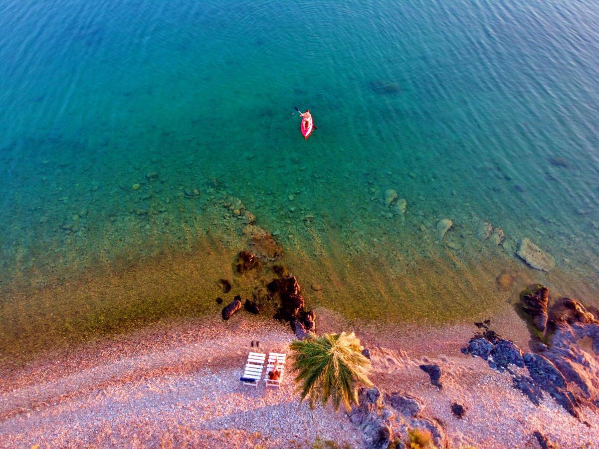 Mytilíni Beach Front Villa Melani מראה חיצוני תמונה